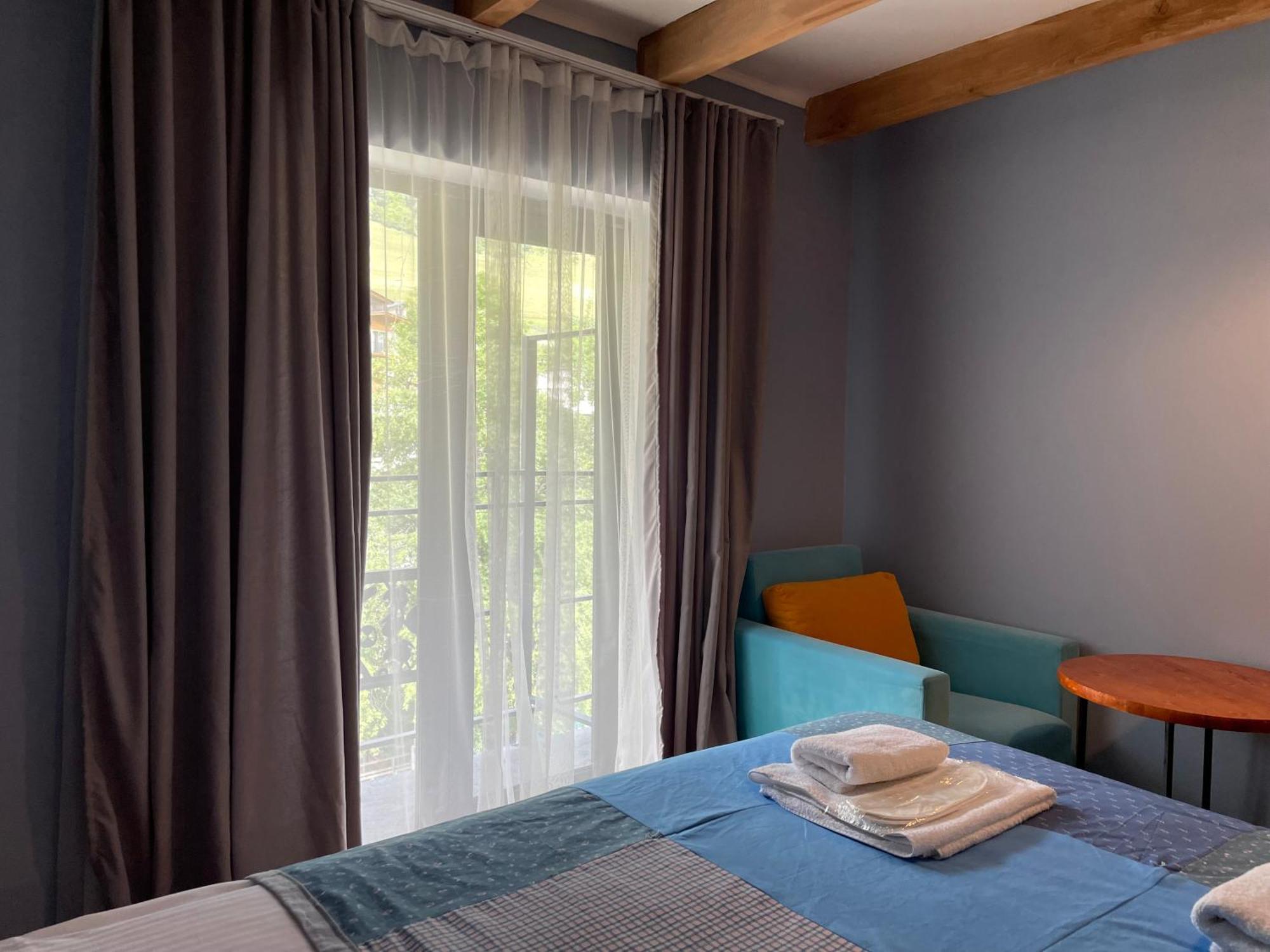 Hotel Ailama เมสเตีย ภายนอก รูปภาพ
